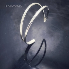 Brazalete "V"
