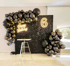 Shimmer wall negra con Neon Happy Bitrhday