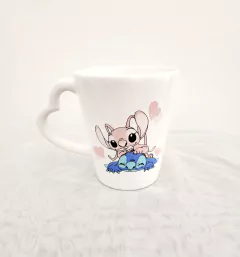 cajita con taza y flores de Ferrero Roger