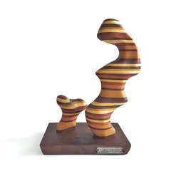 Escultura Abstrata "Antílope" 32cm - comprar online