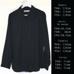 Camisa básica negra Sara en internet