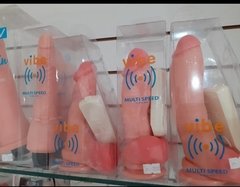Consoladores y vibradores en cyber skin