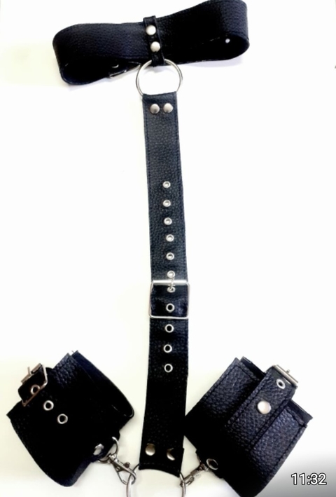BONDAGE, SADO, CUERO