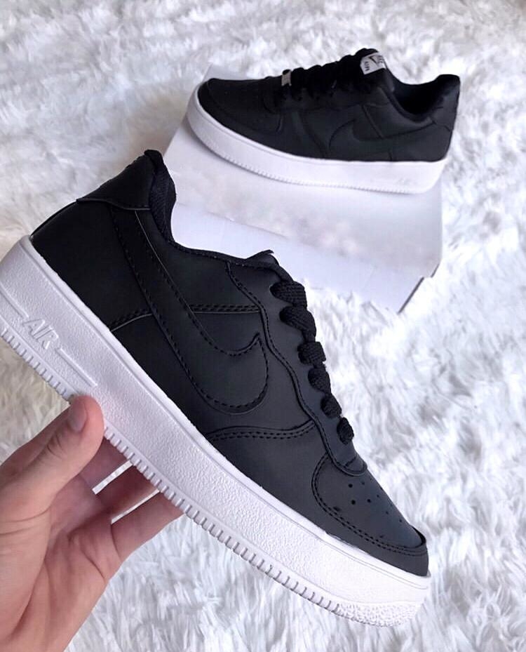 AIR FORCE 1 NEGRO SUELA BLANCA - Comprar en tiendakent