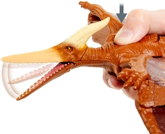 Pteranodon Jurassic World Camp Cretaceous Ruge y Ataca Sonido - MarketDigital