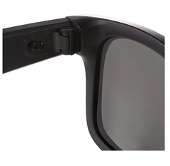 Ray-Ban Stories - Facebook - Lentes de sol inteligentes - Wayfarer - MarketDigital