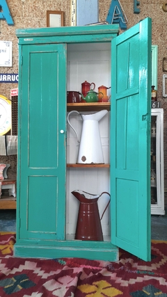 Antiguo Mueble de Estación Ferroviario en Pienotea - Un Viejo Almacén Antigüedades