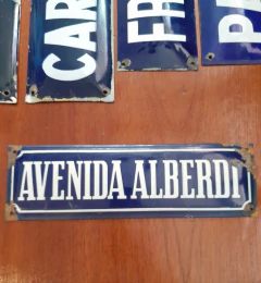 Cartel de Chapa enlozada Avenida Alberdi