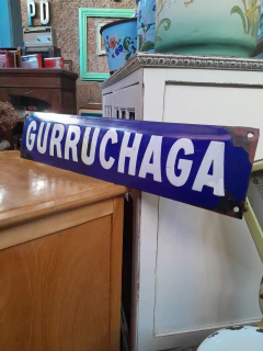 Cartel de chapa enlozada calle GURRUCHAGA Gran Tamaño - comprar online