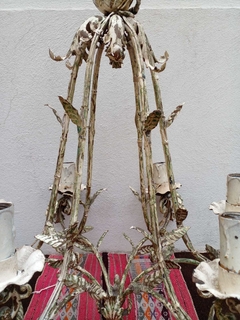 Araña de hierro con hojas y flores, 6 luces - tienda online