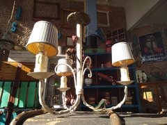 Araña de hierro tres luces - comprar online