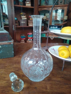 Antiguo Botellón de vino, agua, licor, de cristal en internet