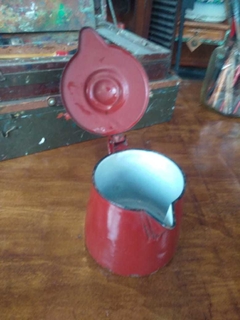 Cafetera de chapa enlozada con tapa en internet