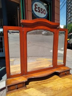 Mueble Alzada con Espejos y Cajones