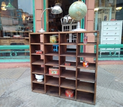 Mueble Organizador con Divisiones en Pinotea - comprar online