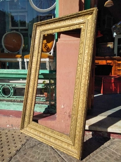 Marco estilo francés, dorado a la hoja - Un Viejo Almacén Antigüedades