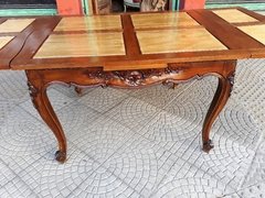 Mesa de Comedor Estilo Provenzal Lustrada y Alargue - Un Viejo Almacén Antigüedades