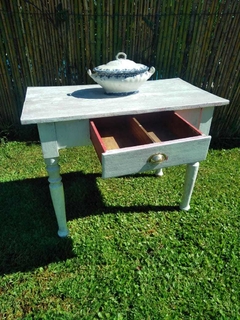 Mesa Inglesa con Patas Torneadas y Cajón - comprar online