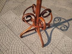 Perchero de Pie Thonet - comprar online