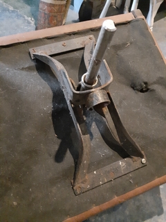 Antiguo Sillón de Escritorio Giratorio Estilo Nórdico (falta la base)