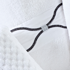 Jogo de toalha de banho Bordada com 5 peças - branca com bordado preto e prata - comprar online