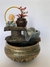 Fonte decorativa monge no jardim | 13 cm | Resina | Bivolt na internet