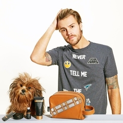 Disney Star Wars Chewbacca Neceser Masculino Incluye Kit Limpiador Facial, Cera Para Cabello, Perfume, Aceite Para Barba En Stock!!