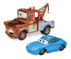 Disney Store Cars 3 Mater & Sally A Fricción Metal Die Cast Nuevo En Stock!! en internet