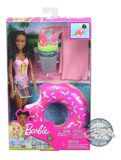 Barbie Doll And Her Pool Themed And Floatie - Mattel