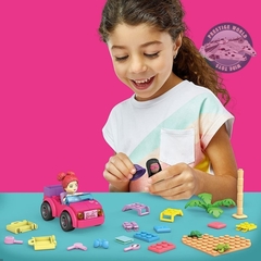 Barbie Mega Cronstrux Convertible Beach Adventure - Mattel - comprar online