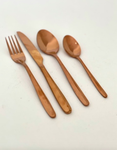 SET CUBIERTOS RECTO ROSADO X 24 PIEZAS