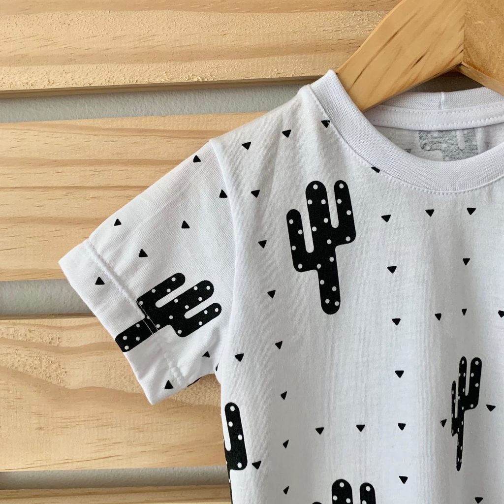 camiseta de cactos