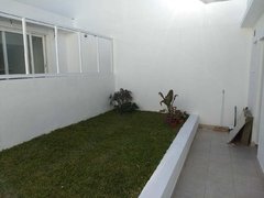 Amplio PH de 3 ambientes con patio y jardín con parrilla - SIN EXPENSAS -Dr L Belaustegui 3200 , pb 2 - comprar online