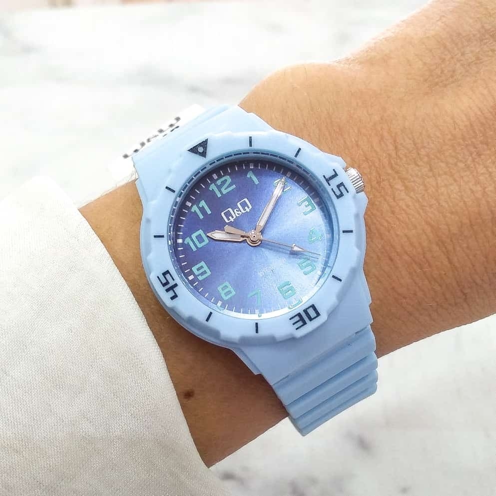Marca qq best sale reloj