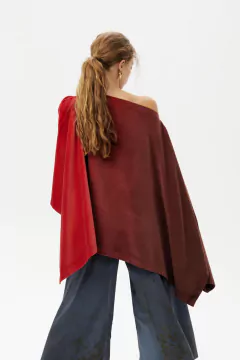 Poncho Irregular de Terciopelo - HahnMade