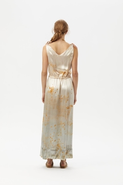Vestido Alondra Upcycled en internet