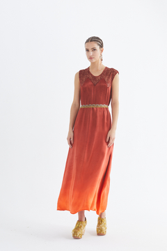 Vestido Carmín en internet