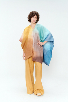 Poncho Irregular Lino - comprar online
