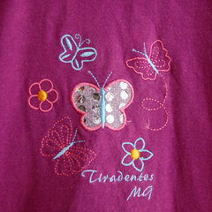 Camiseta roxa borboletas - comprar online