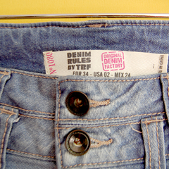 Minisaia jeans denim | ZARA na internet