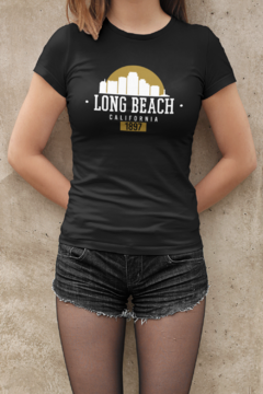 Camiseta Baby Look Long Beach California City Feminina Preto - comprar online