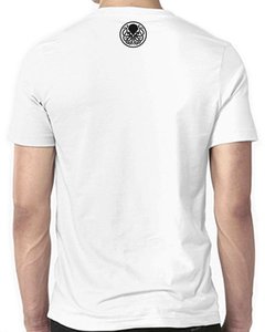 Camiseta Olhar do Pavor - Camisetas N1VEL