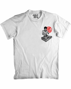 Camiseta DJ Lee no Bolso - comprar online