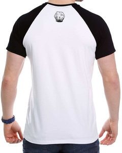 Camiseta Raglan do Clérigo - Camisetas N1VEL