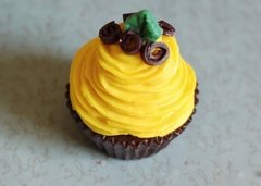Cupcake Abacaxi & Chocolate - comprar online