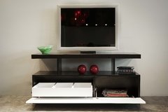 Bajo Tv / Rack tv Oriental