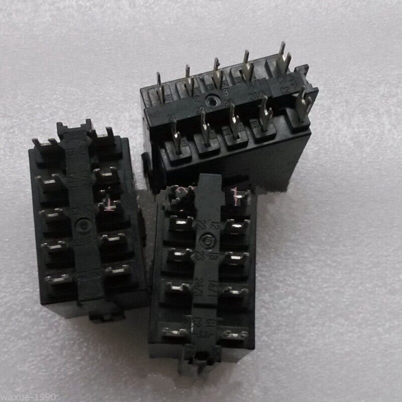 889179_7 889179_7