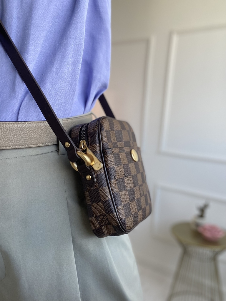 Louis Vuitton Damier Ebene Canvas Rift Crossbody Bag Louis Vuitton