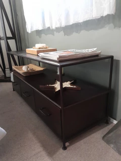 MESA DE TV TODO CHAPA