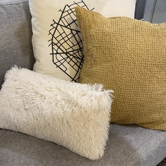 ALMOHADÓN RECTANGULAR PELO INTERMEDIO - comprar online